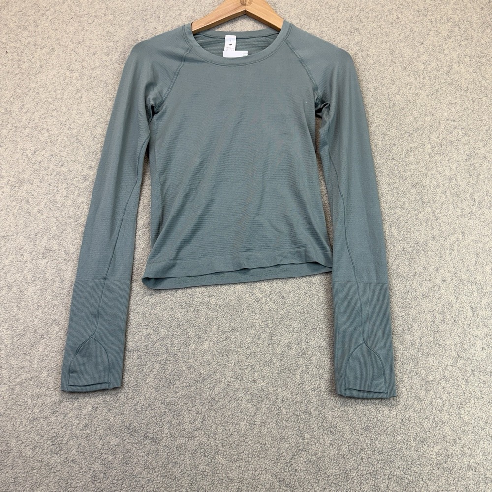 Lululemon Swiftly Tech Long Sleeve Shirt Women's Size 2 Gray Sage Thumbholes
